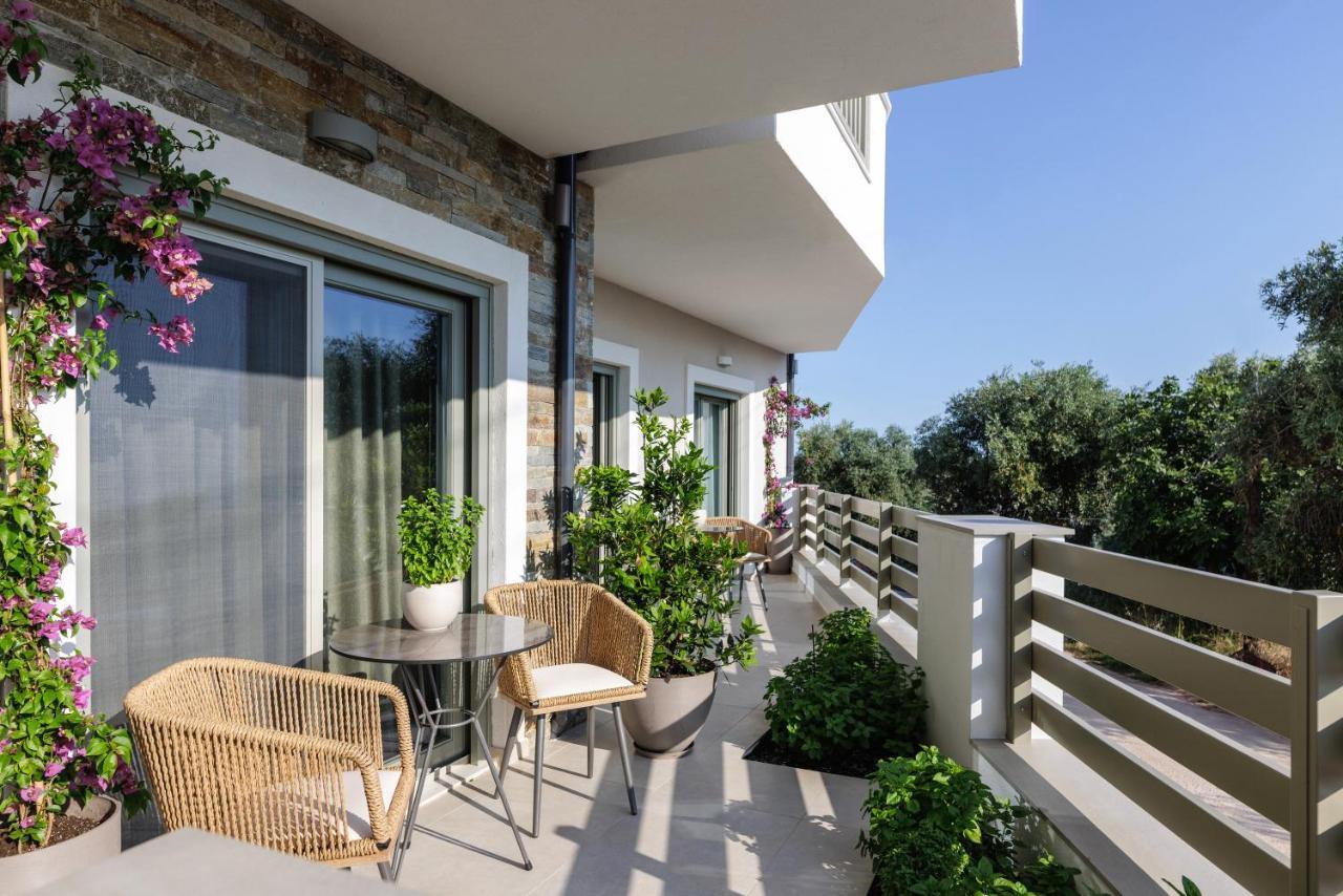 Helia All Seasons Apartments أستريس المظهر الخارجي الصورة