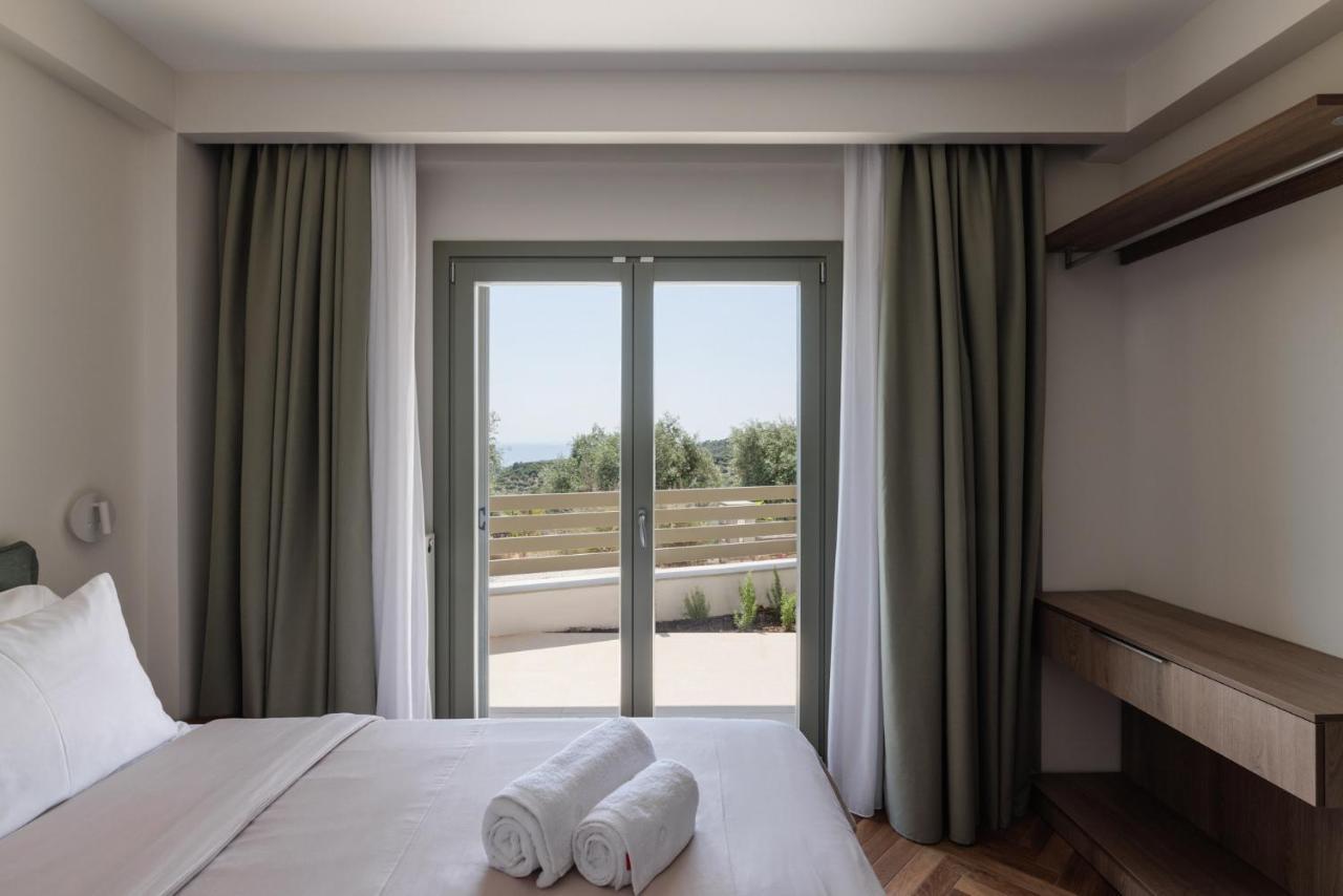 Helia All Seasons Apartments أستريس المظهر الخارجي الصورة